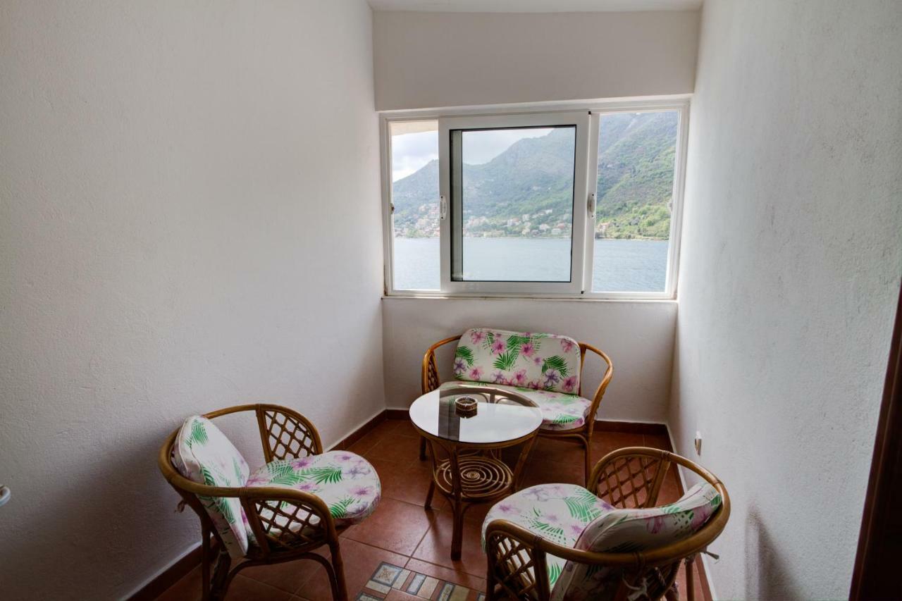 Apartmani Vesna Tivat Exterior foto