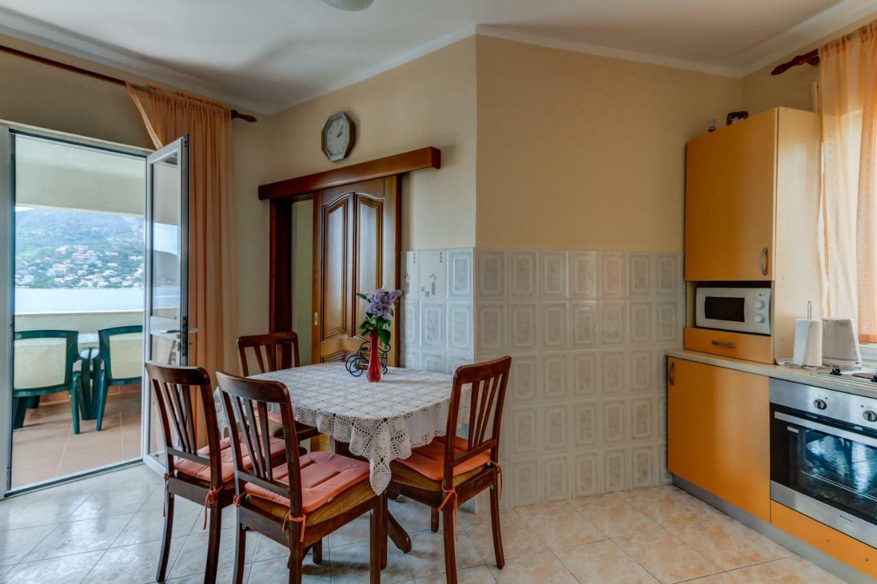 Apartmani Vesna Tivat Exterior foto