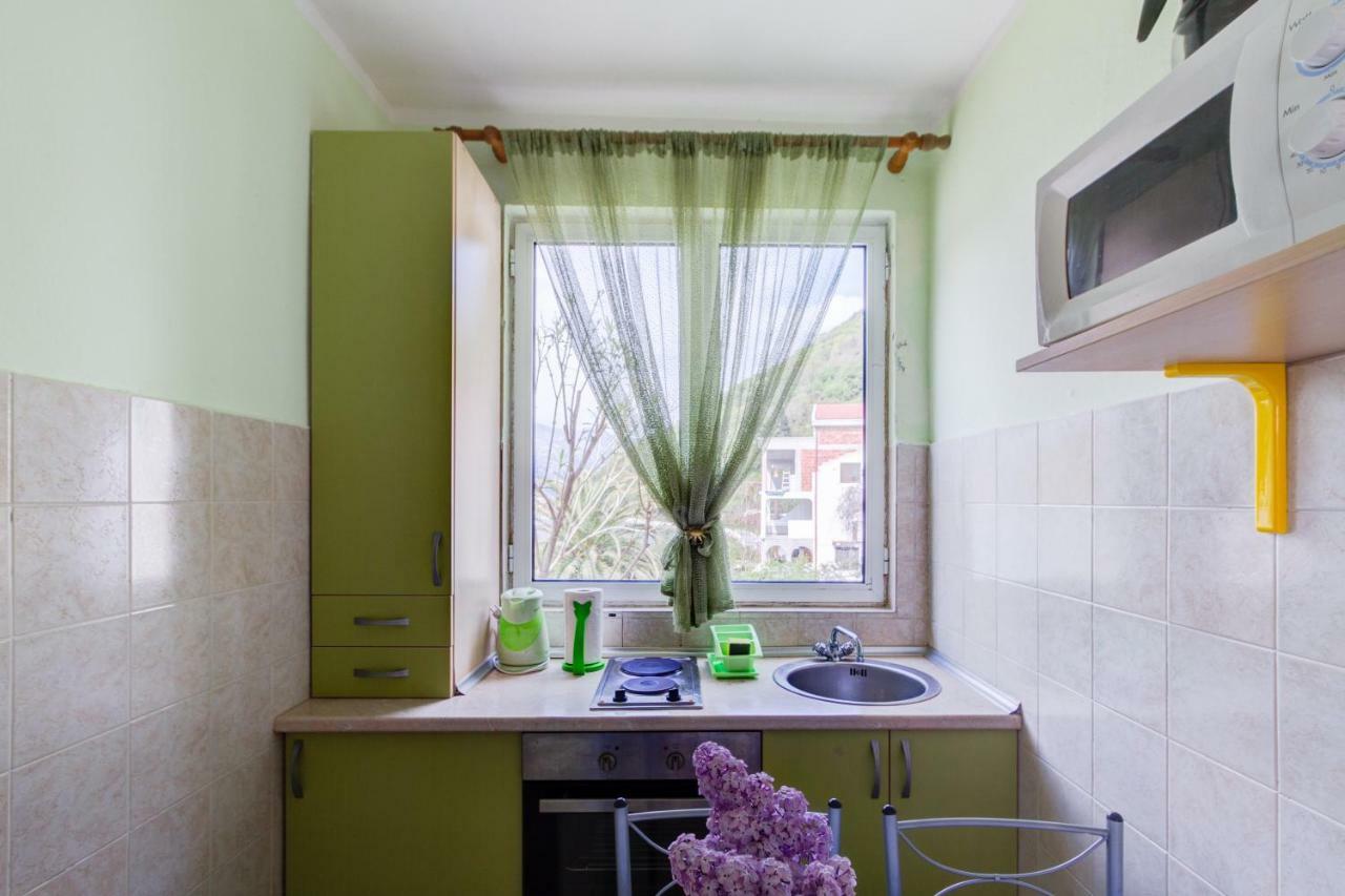 Apartmani Vesna Tivat Exterior foto